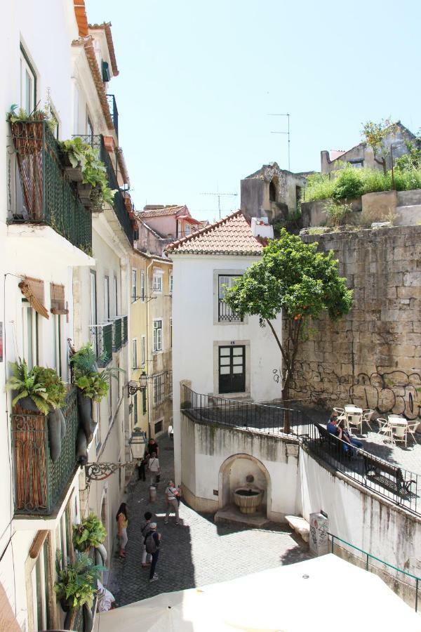 Appartamento Casas De Fado Lisbona